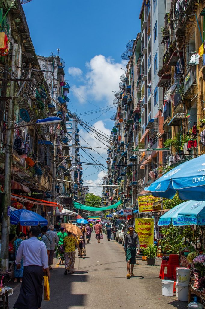 Street Market People Crowd Road  - Thailand_becausewecan / Pixabay